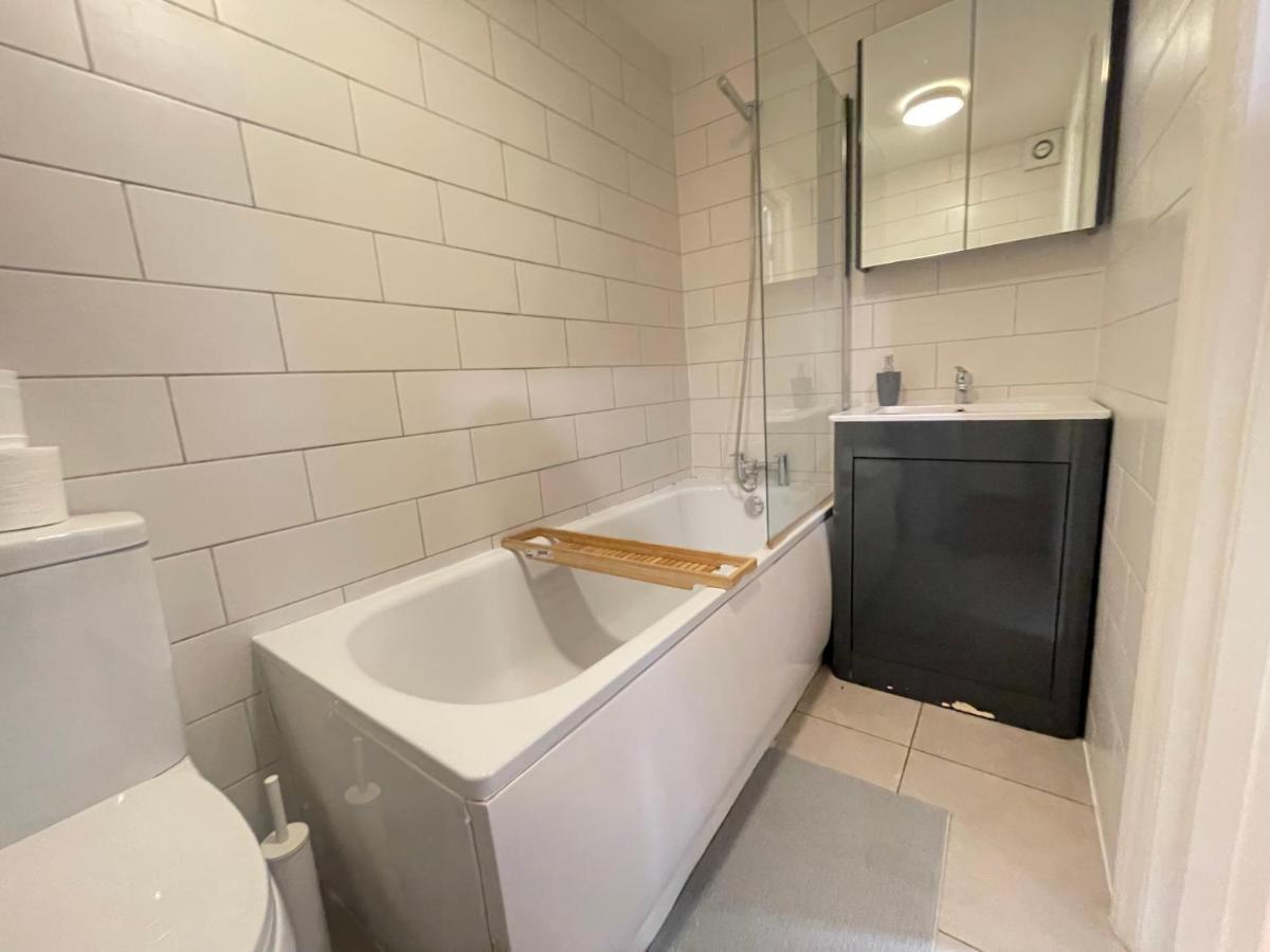Cozy 1 Bed Apartment In Hackney Londýn Exteriér fotografie